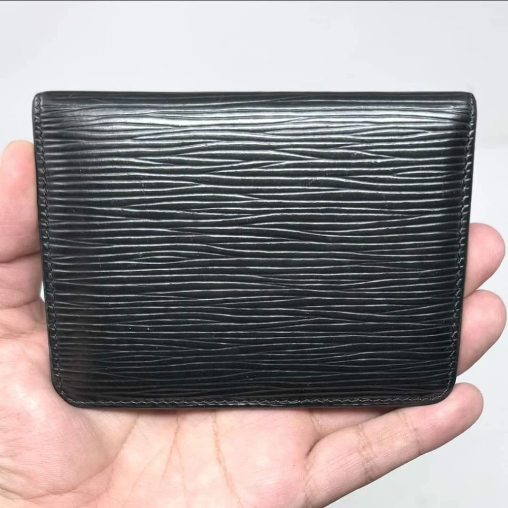▪️⚫️ LV EPI COMMUTER PASS WALLET ⚫️▪️
